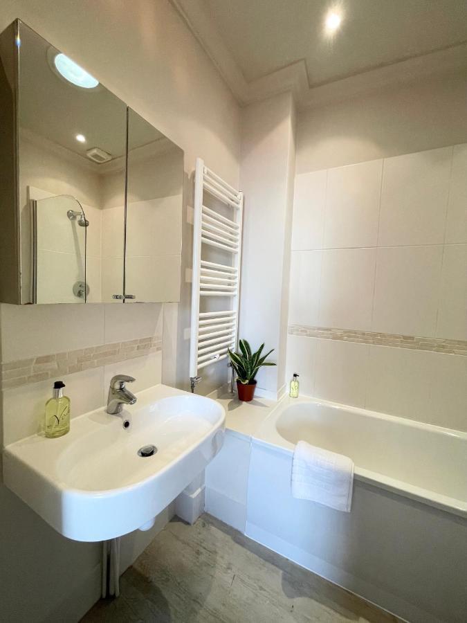 Victoria Maisonette Apartment London Exteriör bild